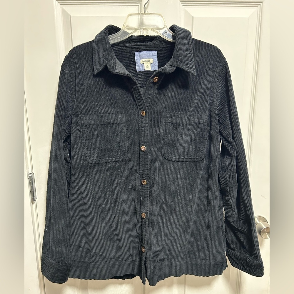 L.L. Bean Black comfort Corduroy relaxed Shirt long Sleeve - Picture 4 of 5